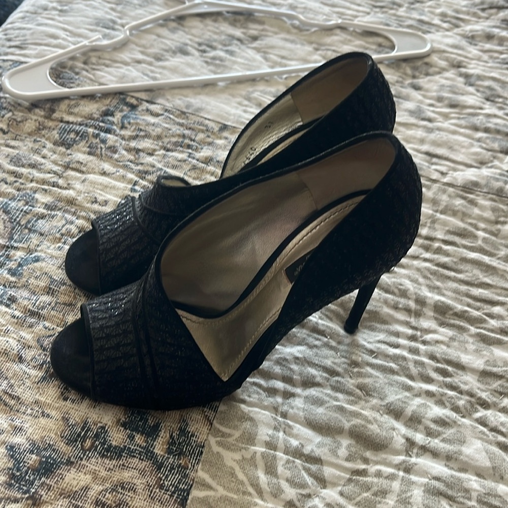 Dolce and Gabana black stilettos, worn a handful of times, size 37